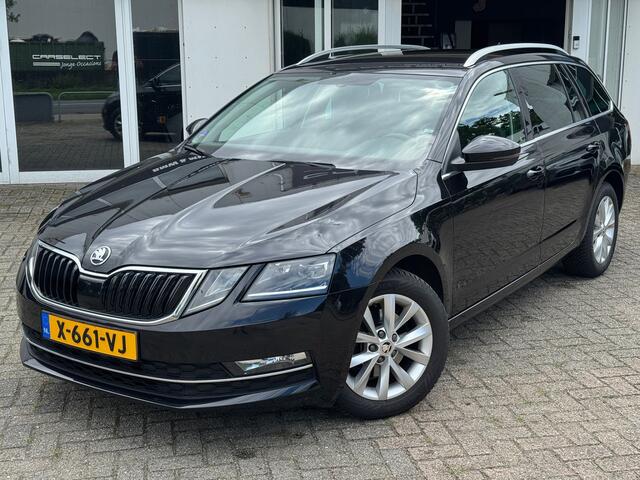 Skoda OCTAVIA Combi 1.0 TSI Greentech Ambition Navigatie, Half Leder, Cruise control, stoelverwarming . Een proefrit levert het bewijs. Neem contact op en we maken een afspraak!