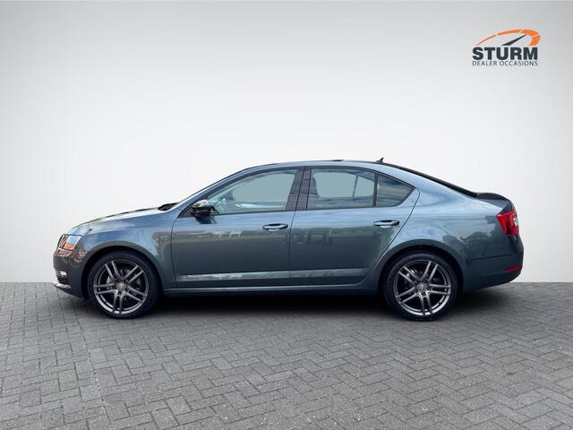 Skoda OCTAVIA 1.5 TSI Greentech Business Edition Upgrade Automaat | Navigatie Full-Map | Apple Carplay/Android Auto | Stoelverwarming | Cruise & Climate Control | Rijklaarprijs!