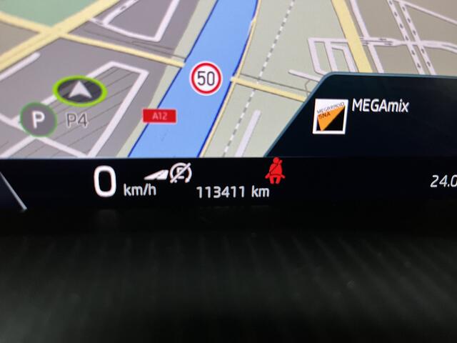 Skoda OCTAVIA Combi 1.4 TSI iV PHEV Style / AUTOMAAT/ PANO/ LEER/ TREKHAAK/ HEAD-UP/ STUUR+STOEL VERWARM. + STOELKOELING/ / MEMORY SEAT/ PARK.SENSOR.V+A/ CAMERA/ KEYLESS/ ACC/ DCC/ SMARTLINK/ CRUISE CONTROL/ DODE HOEK/ DAB/ CLIMA/ NA