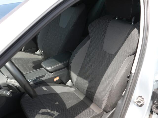 Skoda OCTAVIA Combi 1.0 e-TSI Business Edition DAB NAVI CLIMA CUISE