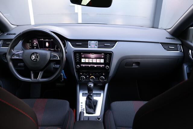 Skoda OCTAVIA Combi 1.5 TSI Sport Business Automaat | 150pk | Virtual Cockpit | LED | Camera | Stoelverwarming | Trekhaak