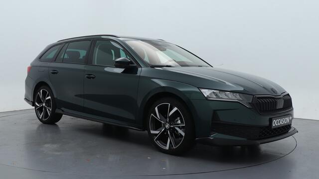 Skoda OCTAVIA Combi 1.5 TSI MHEV Business Edition Plus / Black Edition / Demonstratievoertuig