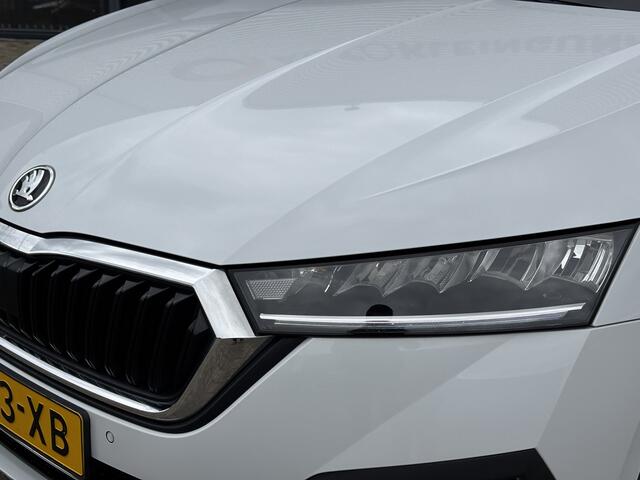 Skoda OCTAVIA Combi 1.0 TSI Business Edition / Trekhaak / Camera / Navi / Elektrische achterklep / Stoelverwarming /