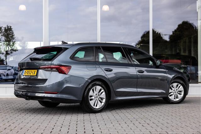 Skoda OCTAVIA Combi 1.0 TSI Sport Business | Trekhaak | LED | NL Auto