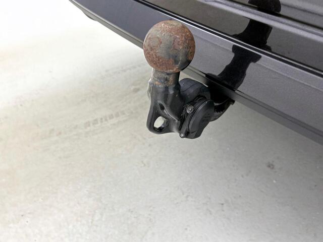 Skoda OCTAVIA 1.0 TSI Business Edition Navigatie Airco Cruise Control Lichtmetalen velgen