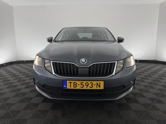 Skoda OCTAVIA 1.6 TDI Greentech Ambition Business *1/2LEATHER | NAVI-FULLMAP | HEATED-COMFORT-SEATS | ECC | PDC | CRUISE | 16''ALU | TOWBAR*