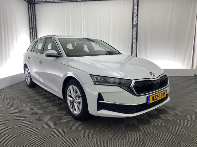 Skoda OCTAVIA Combi 1.5 TSI MHEV Business Edition Automaat | Apple Carplay | Elek. Trekhaak | ACC | DAB |