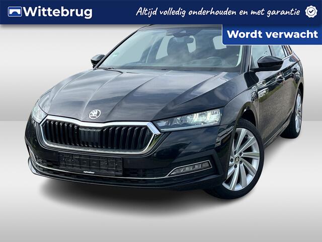 Skoda OCTAVIA Combi 1.4 TSI iV PHEV Business Edition / Panorama dak / 18 Inch / Memory Seat / Side Assist / Adaptieve cruise / 204PK