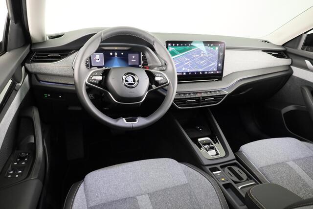 Skoda OCTAVIA Business Edition 1.5 TSI M-HEV 115pk DSG | Private lease vanaf 731,-- | Parkeercamera | 17 inch Lichtmetalen velgen | Verwarmbare voorstoelen | 13 inch display | Adaptieve Cruise Control