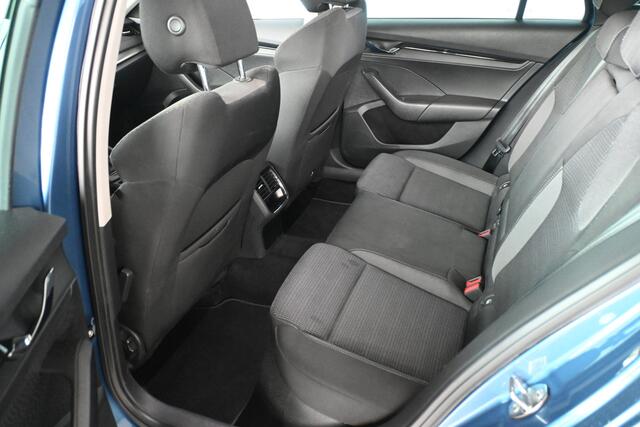 Skoda OCTAVIA Combi 1.0 TSI Business Edition Clima Carplay Virtual Cockpit Rijklaarprijs Inruil Mogelijk!