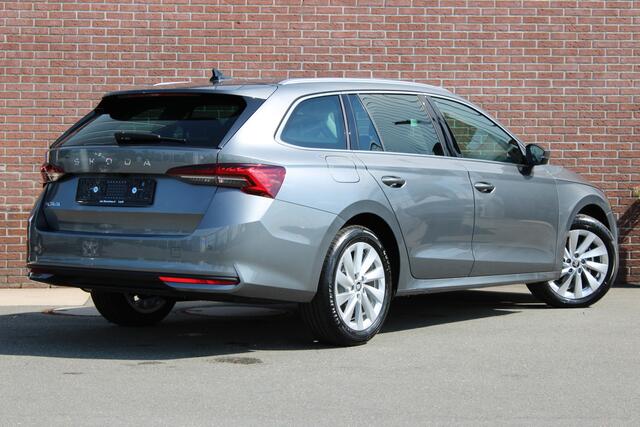 Skoda OCTAVIA Combi 1.5 TSI MHEV Business Edition |TREKHAAK|ACC|KEYLESS|LED-MATRIX|