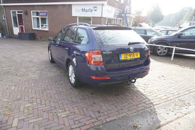 Skoda OCTAVIA 1.0 TSI Greentech Ambition Business TREKHAAK CLIMA NAVI