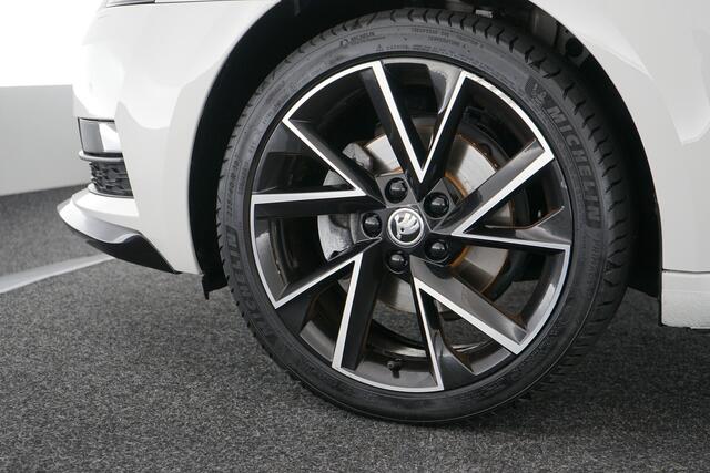 Skoda OCTAVIA Combi 1.5 TSI Greentech Sport Business