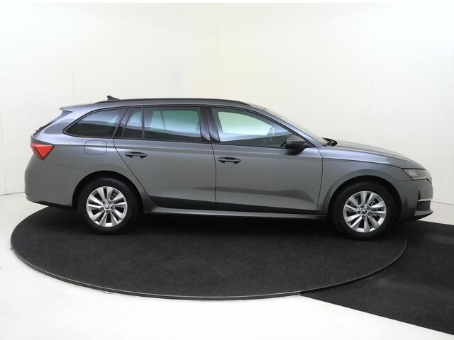 Skoda OCTAVIA Combi 1.5 TSI Selection