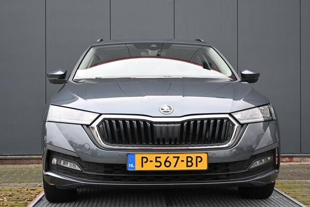 Skoda OCTAVIA Combi 1.0 e-TSI Business Edition