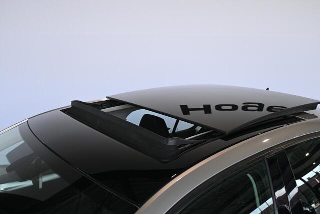 Skoda OCTAVIA 1.0 TSI Greentech Ambition Business Clima Navigatie Panoramadak Inruil Mogelijk!