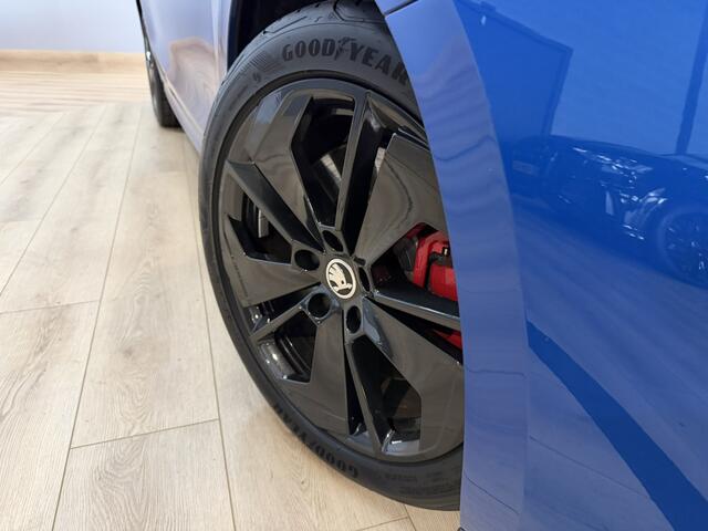 Skoda OCTAVIA 1.4 TSI RS iV PHEV Business Airco ECC | Virtual | Cruise Control | Apple Carplay | Sfeer | Isofix | NAP