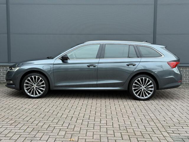 Skoda OCTAVIA Combi 1.4 TSI iV PHEV Business Edition / Dealer Onderhouden / Elektrische Achterklep / Apple Carplay&Android Auto / Achteruitrij Camera / Keyless /