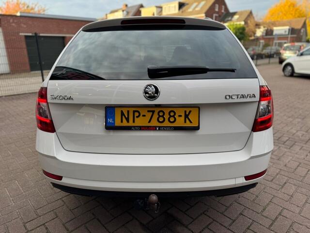 Skoda OCTAVIA COMBI 1.0 TSI 115PK GREENTECH AMBITION BUSINESS AUT./ NAVI / CAMERA / CRUISE