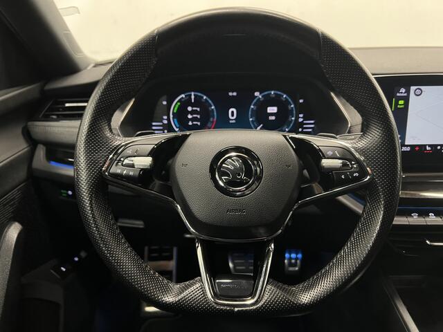 Skoda OCTAVIA Combi 1.4 TSI iV PHEV Sportline Business | NAVI | TREKHAAK | KEYLESS | STOELVERWARMING |