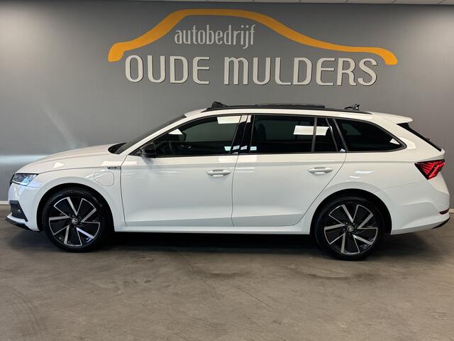 Skoda OCTAVIA Combi 1.4 Sportline Panoramdak/Camera/Headup Display