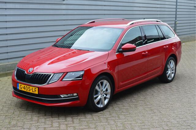 Skoda OCTAVIA Combi 1.0 TSI Greentech Business Edition Plus O.a: Canton, Stoelverw, Clima, Navi, Carplay, Etc. All-in prijs!