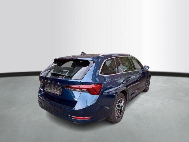 Skoda OCTAVIA Combi 1.4 TSI iV 204pk PHEV Business Edition Plus / Memory / Side Assist / Stoelverwarming voor en achter / Wordt Verwacht