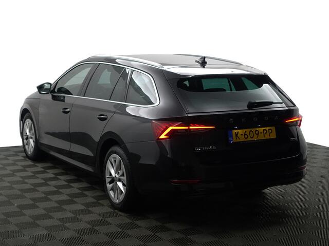 Skoda OCTAVIA Combi 1.0 e-TSI Business Edition Plus Aut- Dynamic Select, Camera, Lane Assist, Sfeerverlichting, CarPlay, Android Auto, Stoelverwarming