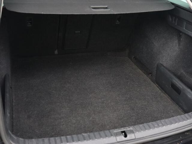 Skoda OCTAVIA 1.0 TSI Business Edition | Carplay | Sfeerverlichting | Navigatie | Full LED | Parkeerhulp | Getint glas | Digital Cockpit