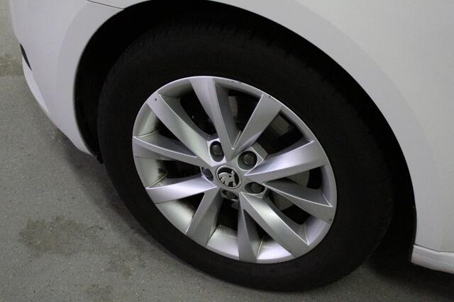 Skoda OCTAVIA Combi 1.0 TSI Greentech Business Edition | 1STE-EIG | CARPLAY | NAVIGATIE | 16'LMV | CRUISE | CLIMA | PDC | ELEK-RAMEN |