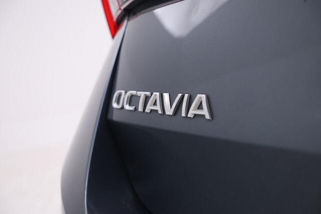 Skoda OCTAVIA Combi 1.0 TSI Business Edition Trekhaak, Digital Dash, Airco.