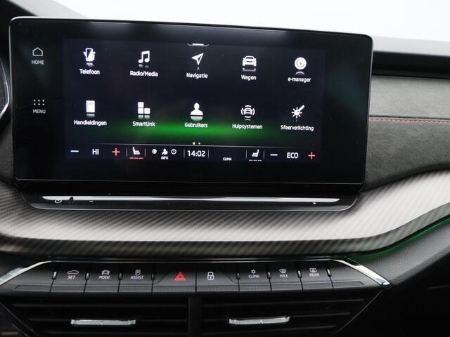 Skoda OCTAVIA Combi 1.4 TSi 245 Pk Automaat RS iV PHEV Business | Adaptive Cruise | CarPlay | Navigatie | Panoramadak | Stoelverwarming | Achteruitrijcamera | 108.347 Km!!