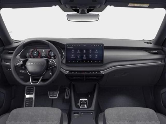 Skoda OCTAVIA Combi FL Sportline Tour 1.5 TSI m-HEV 110 kW / 150 PK Combi | Panorama schuif/kanteldak | Trekhaak, wegklapbaar | Infotainment navigatie pakket | Travel Assist pakket | Winter pakket