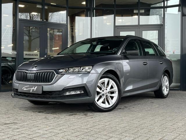 Skoda OCTAVIA COMBI 1.4TSi PHEV AMBITION IV - TREKHAAK