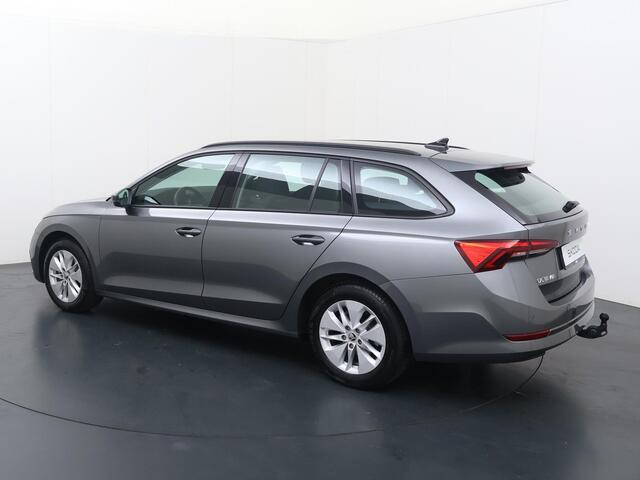 Skoda OCTAVIA Combi 1.0 e-TSI Ambition | 110 PK | Automaat | Trekhaak wegklapbaar | Apple Carplay/Android Auto |