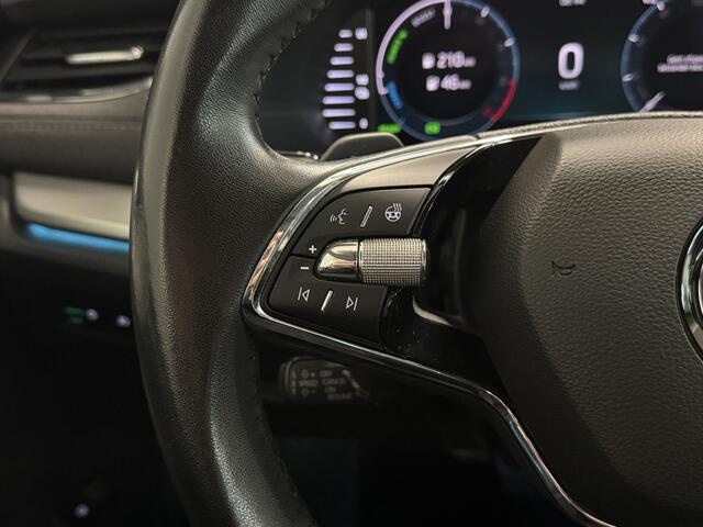 Skoda OCTAVIA Combi 1.4 Leder/Camera/Stoelverwarming