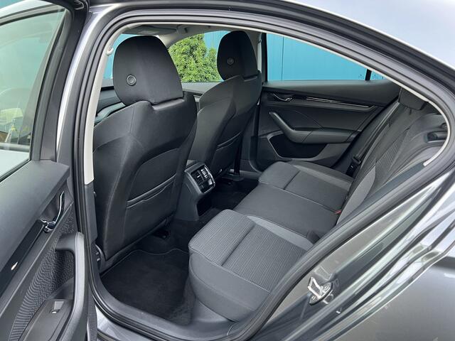 Skoda OCTAVIA 1.0 TSI Business Edition CARPLAY|DIGI.DASH|CRUISE|NAV|ELEK.A.KLEP|ECC|PDC|LMV