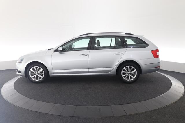 Skoda OCTAVIA Combi 1.0 TSI Greentech Business Edition