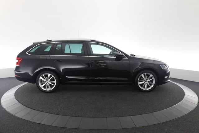 Skoda OCTAVIA Combi 1.5 TSI Business Edition | Trekhaak | 17 inch LM