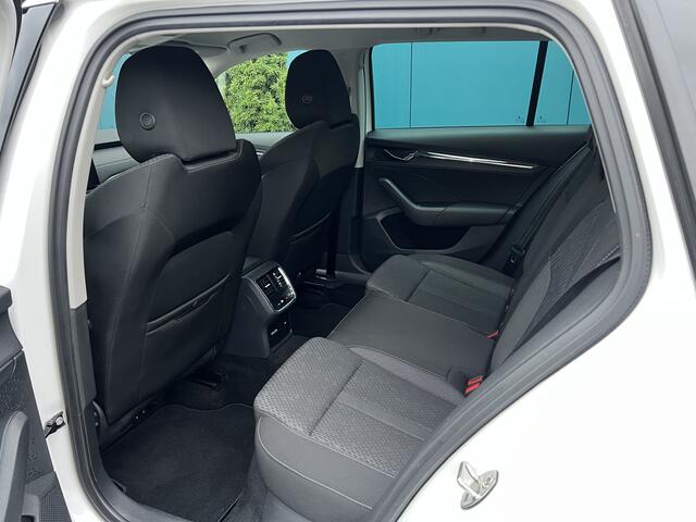 Skoda OCTAVIA Combi 1.0 TSI Business Edition Plus CARPLAY|ADAPT.CRUISE|TREKH|DIGI.DASH|ELEK.A.KLEP|NAV|LED|DAB|ECC|17'LMV 1'EIG