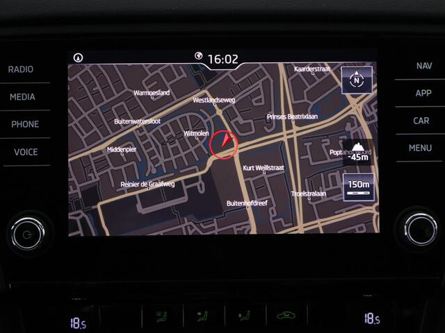 Skoda OCTAVIA Combi 1.0 TSI Greentech Ambition Business Automaat | Navigatie | Trekhaak | Privacy Glass |