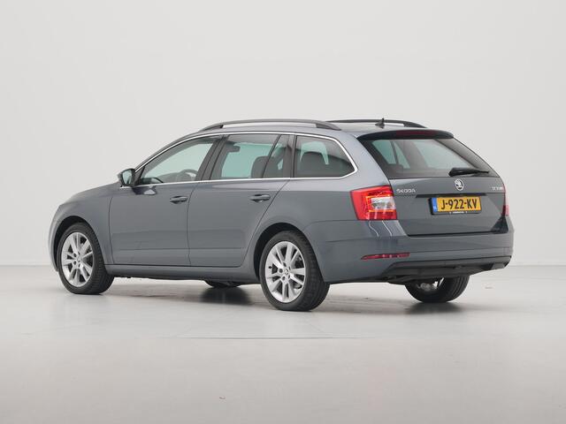 Skoda OCTAVIA Combi 1.0 TSI 115pk Greentech Business Edition Navigatie Stoelverwarming Clima Carplay Argon