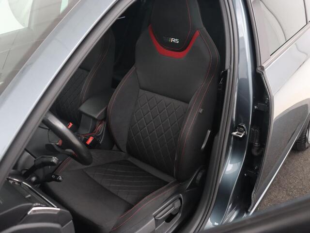 Skoda OCTAVIA 2.0 TSI RS 245 Business | Panoramadak | Stoelverwarming | Adaptive cruise | Camera | Carplay | Achterbankverwarming | Full LED | Keyless | Navigatie