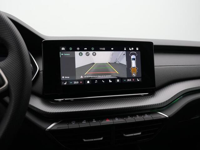 Skoda OCTAVIA 1.5 TSI MHEV 150 pk DSG Sportline | Trekhaak | Matrix LED | Stoel-/achterbankverwarming | Achteruitrijcamera