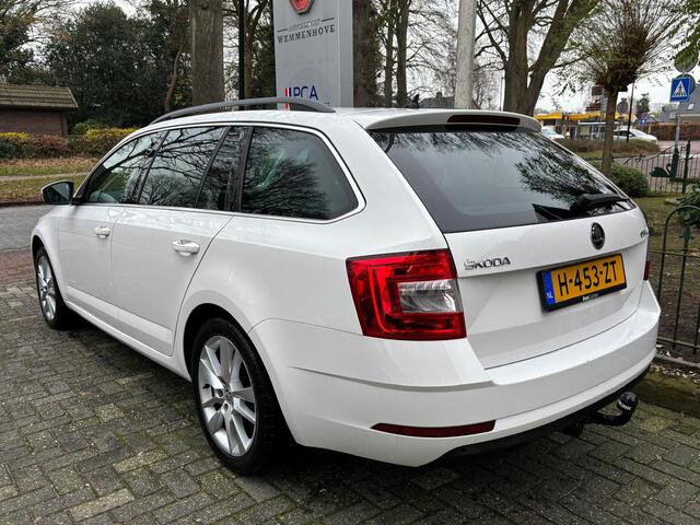 Skoda OCTAVIA Combi 1.5 TSI Greentech Business Edition