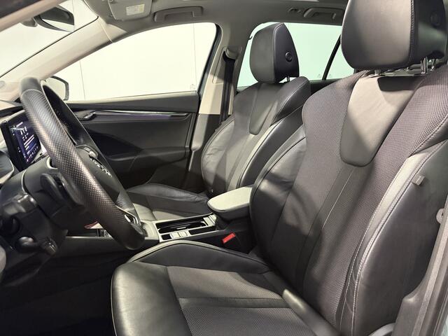 Skoda OCTAVIA Combi 1.4 TSI iV PHEV Style AUTOMAAT/ PANO/ DODE HOEK/ MEMORY SEAT/ STOEL + STUUR VERWARM./ SMARTLINK/ CLIMA/ NAVI/ 18'' LMV