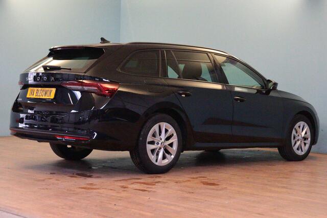 Skoda OCTAVIA Combi 1.5 TSI MHEV Business Edition AUTOMAAT | NAVI | CAMERA + PDC | ADAP CRUISE | STOELVERW | ELEKTR KLEP |