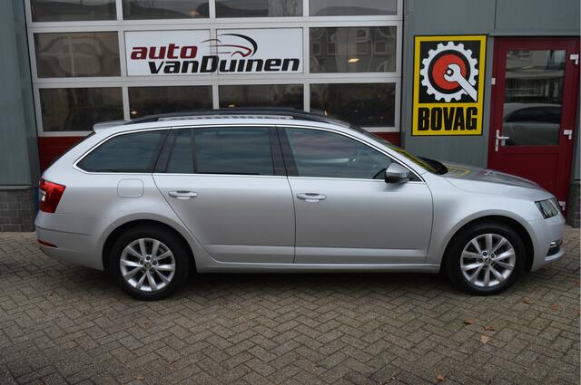 Skoda OCTAVIA Combi 1.0 TSI Greentech Business Edition O.a: PDC, Carplay, Navi, Clima, Cruise, Stoelverw, Etc. All-in prijs!