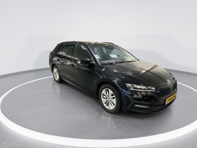 Skoda OCTAVIA Combi 1.0 e-TSI 110pk DSG Sport Business · Apple/Android Car Play · Elek. Trekhaak · Cruise Control · P-Sensoren · 16'' Inch · Garantie t/m 19-11-2027 of 100.000km