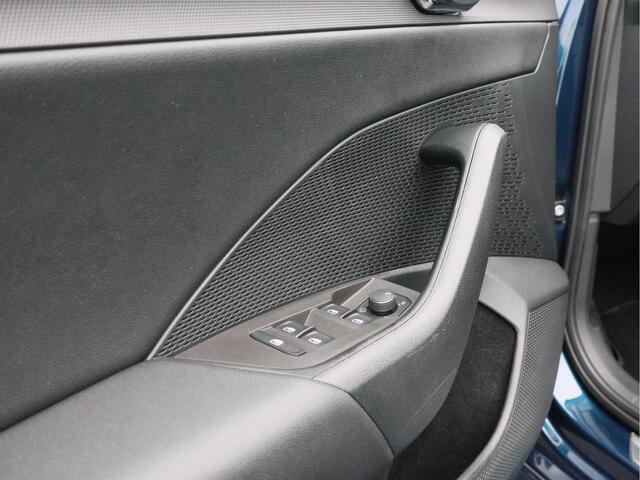 Skoda OCTAVIA Combi 1.5 e-TSI Business Edition Plus/ automaat/ zeer mooi!